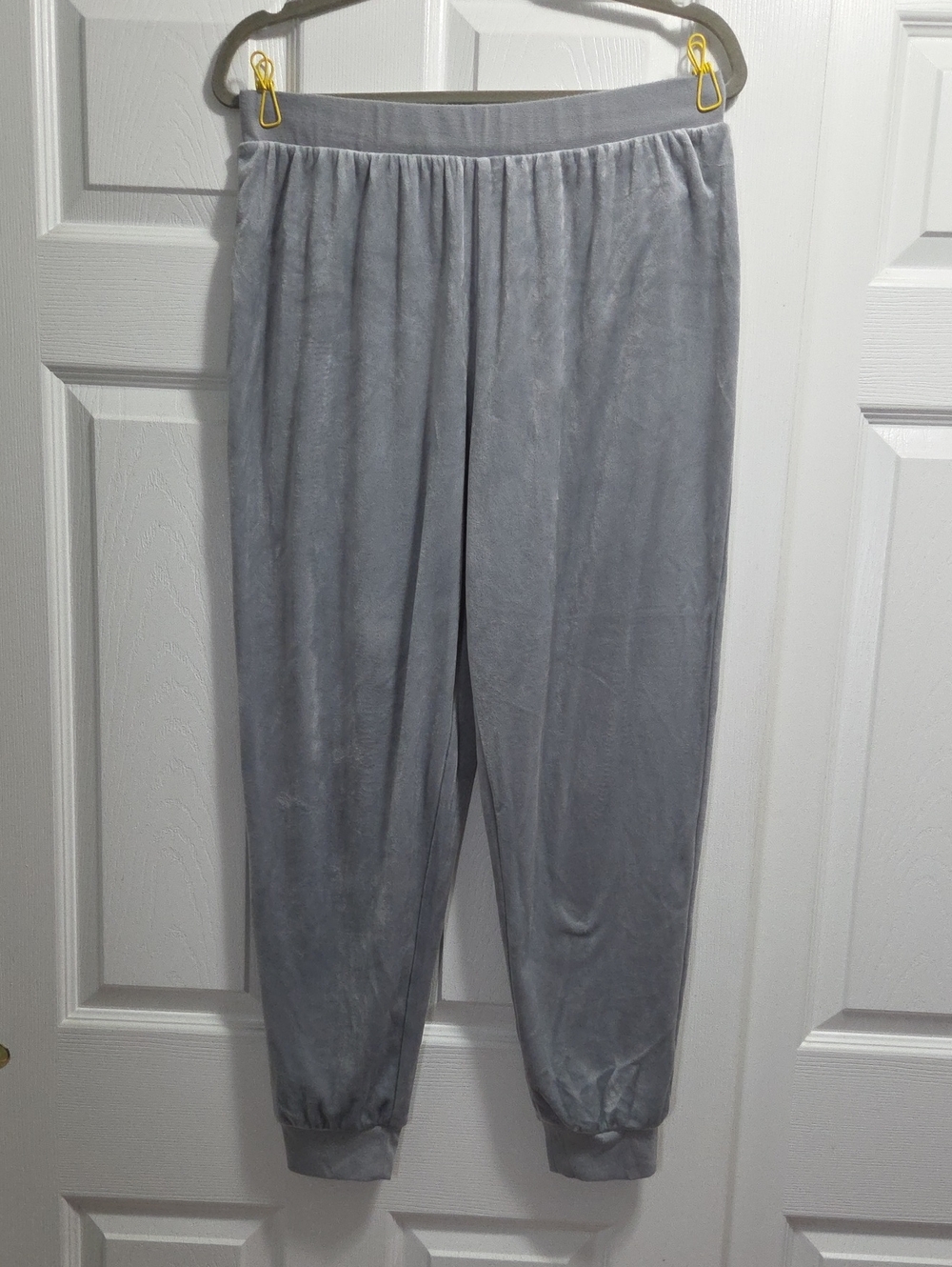 kate spade Light Gray Velvet Jogger Slerp/Lounge Pants